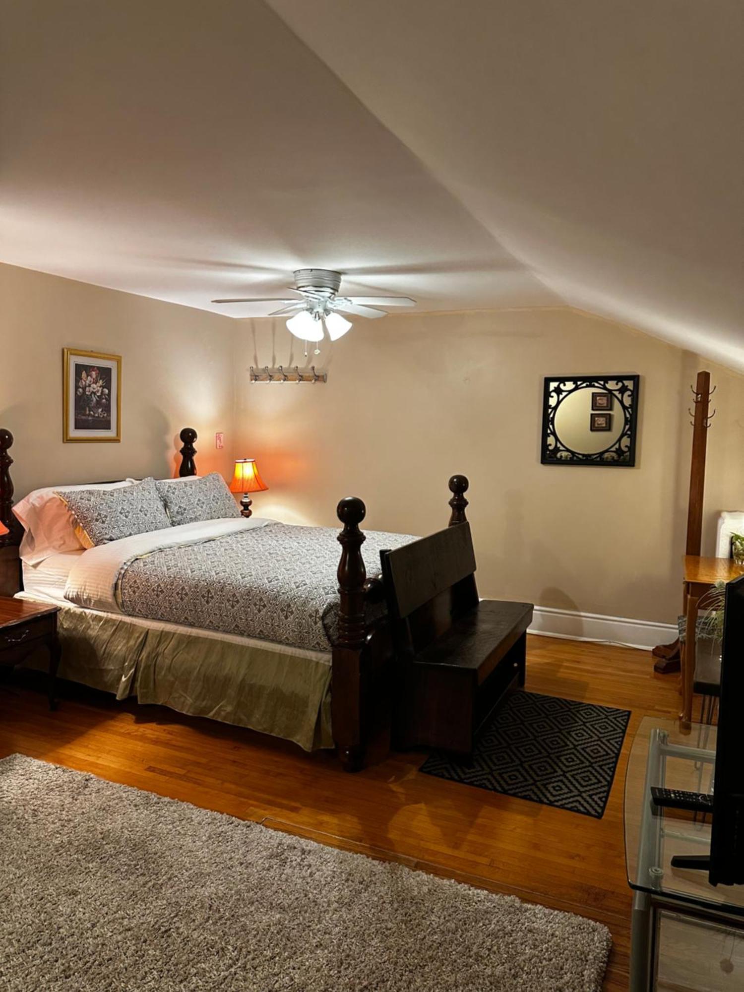 Blue Gables Bed And Breakfast Niagara Falls Exterior foto