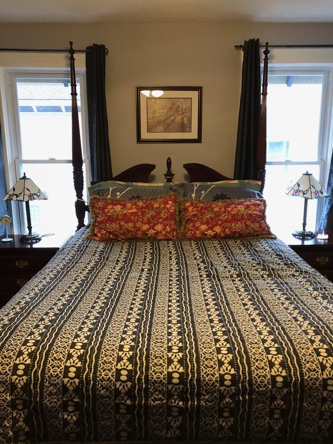 Blue Gables Bed And Breakfast Niagara Falls Exterior foto