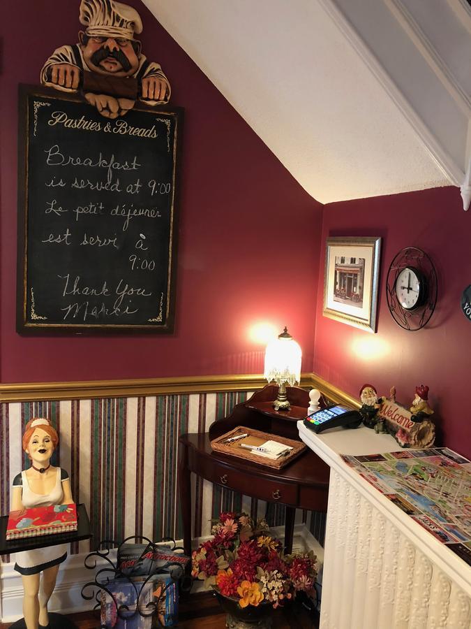 Blue Gables Bed And Breakfast Niagara Falls Exterior foto