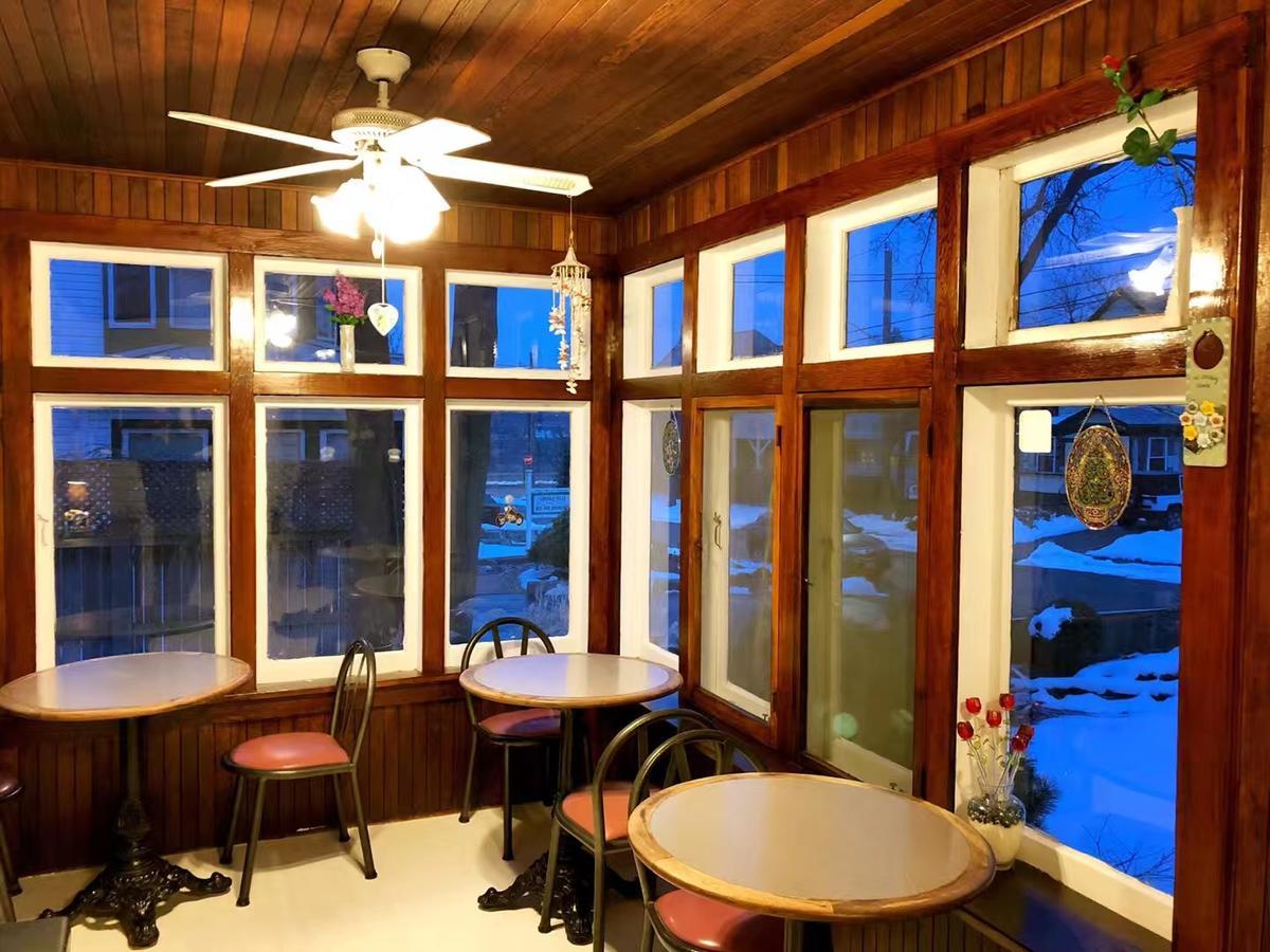 Blue Gables Bed And Breakfast Niagara Falls Exterior foto