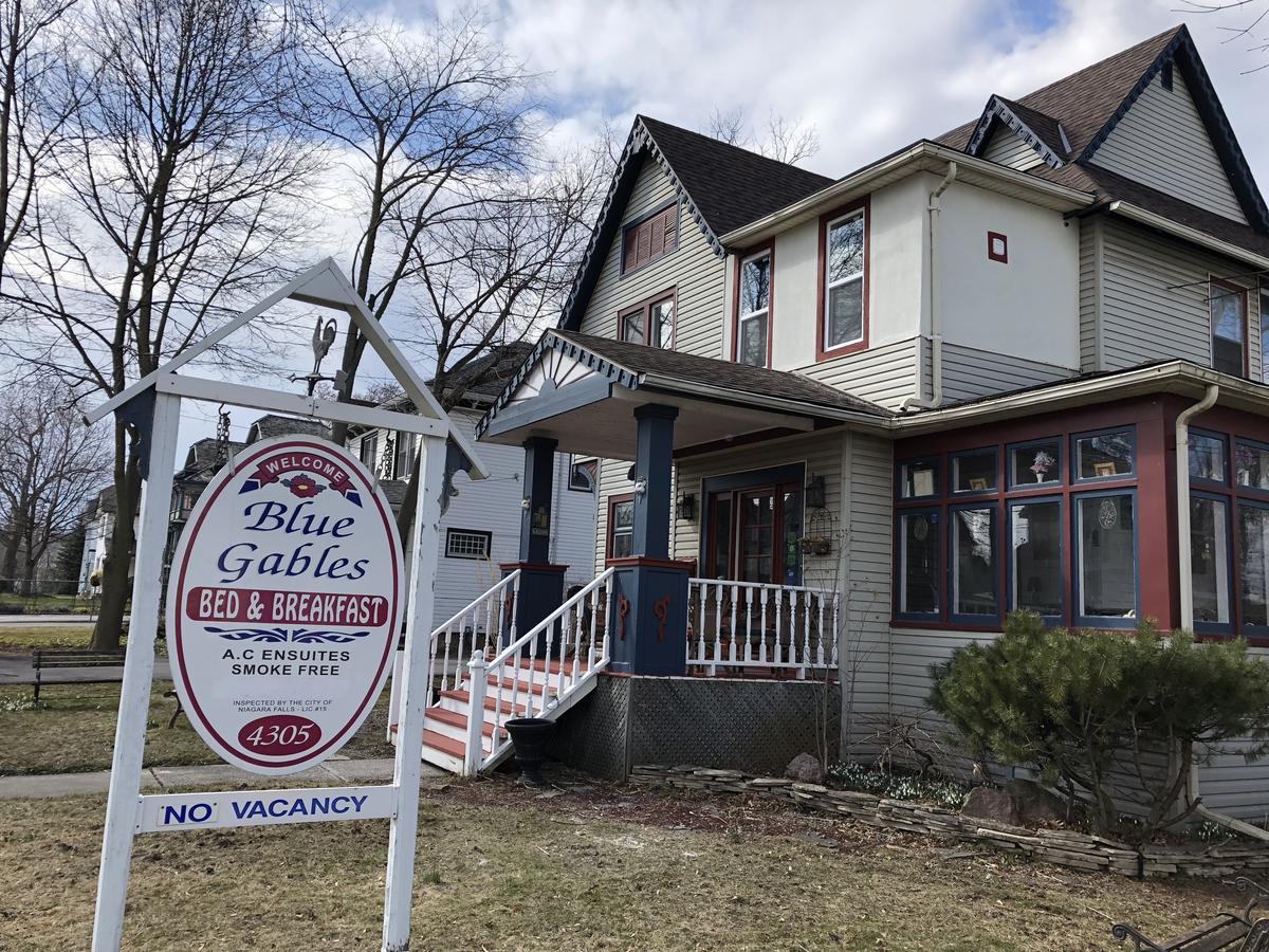 Blue Gables Bed And Breakfast Niagara Falls Exterior foto