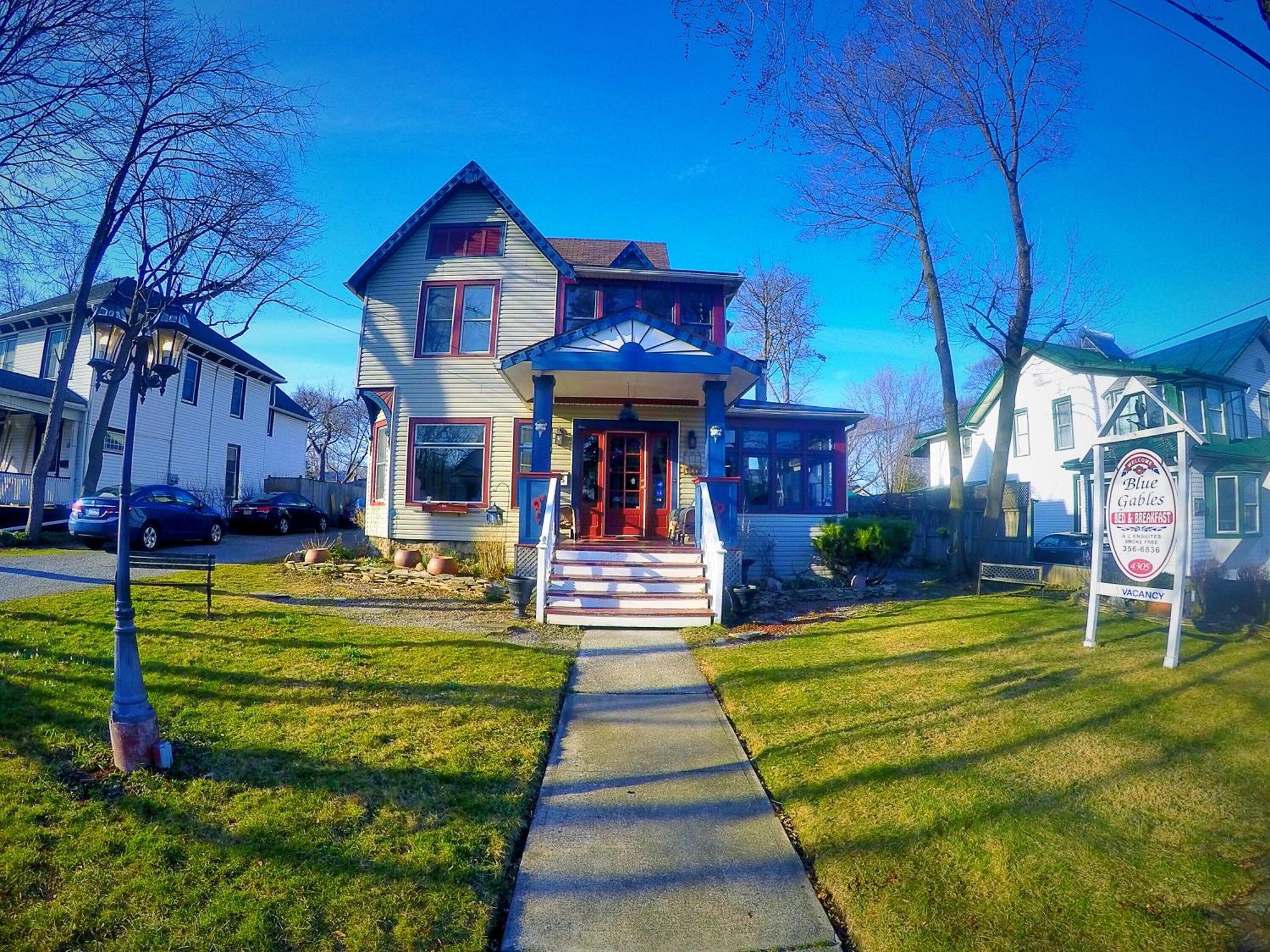 Blue Gables Bed And Breakfast Niagara Falls Exterior foto