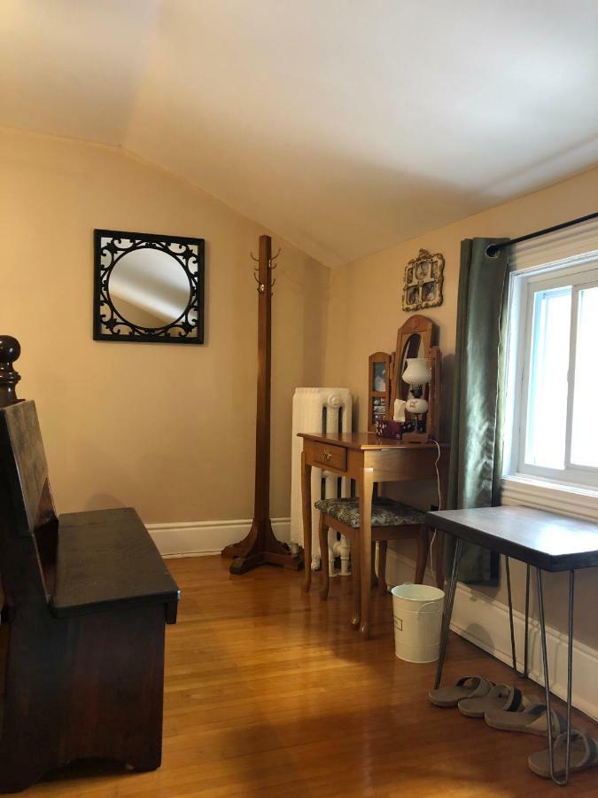 Blue Gables Bed And Breakfast Niagara Falls Exterior foto