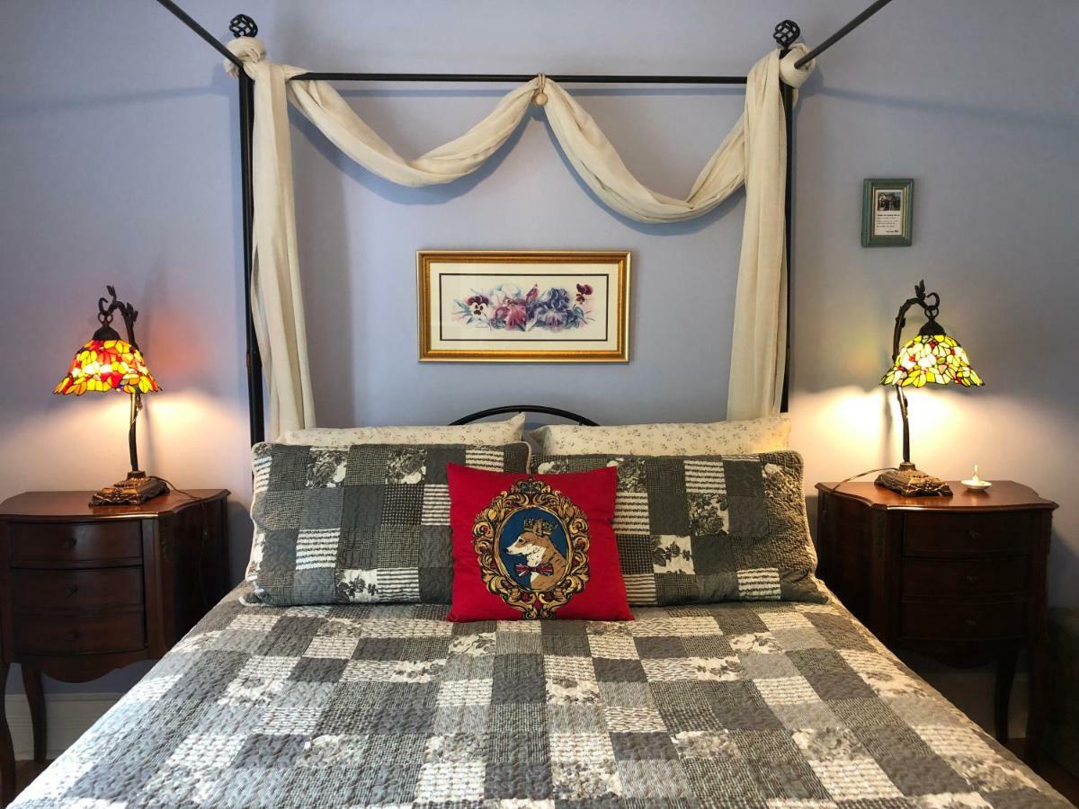 Blue Gables Bed And Breakfast Niagara Falls Exterior foto